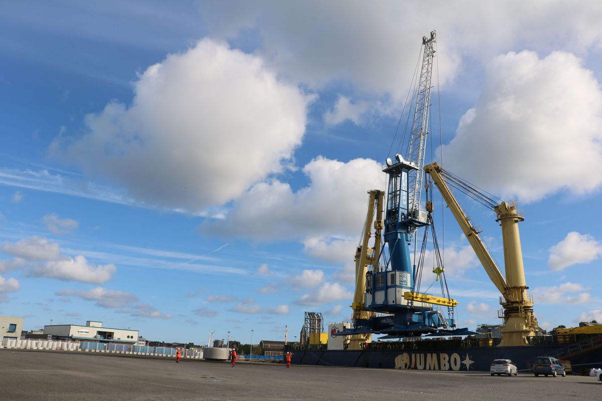 Grue Italgru 120 Tonnes