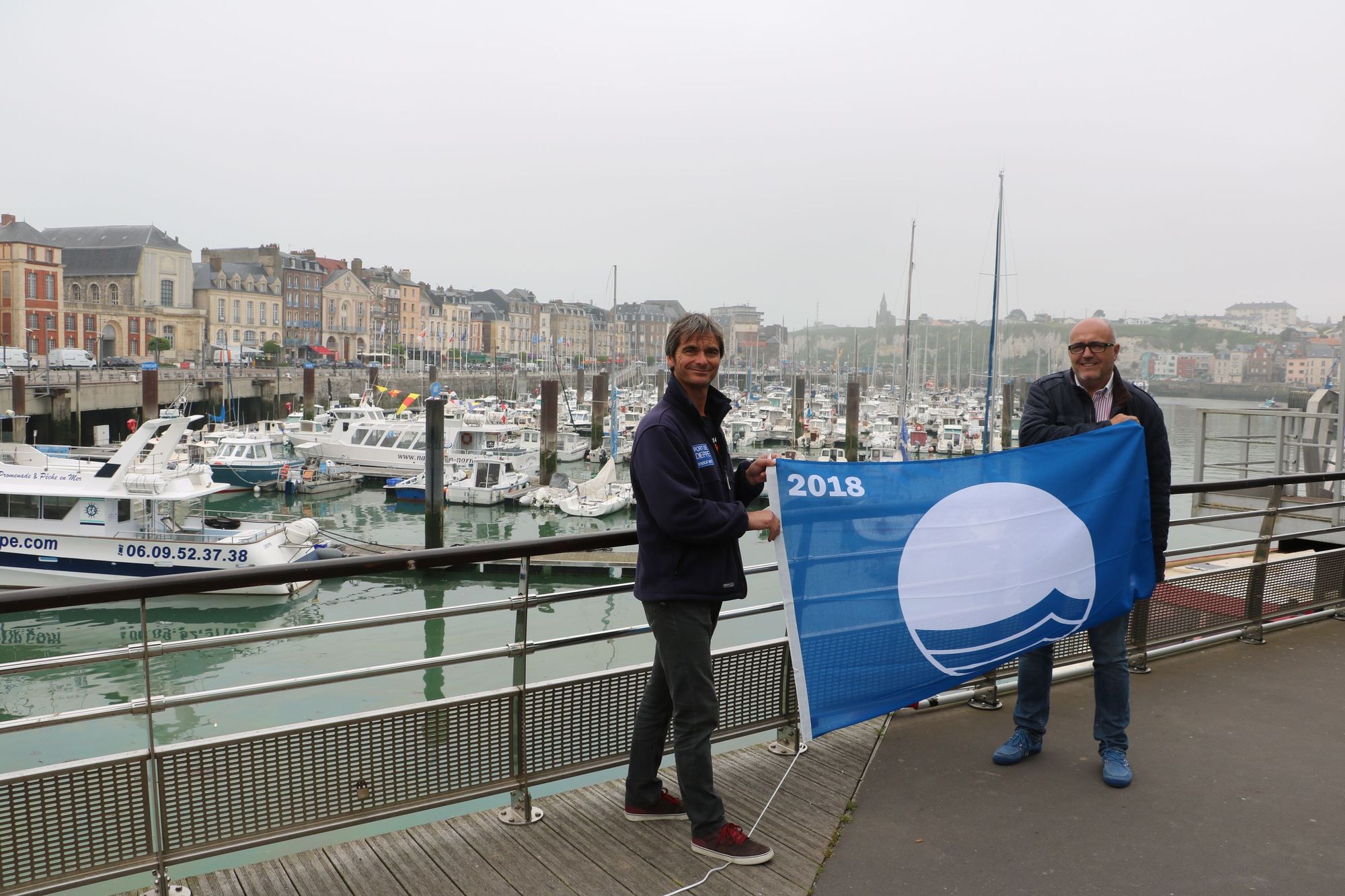 Le Port de Dieppe hisse le Pavillon Bleu"